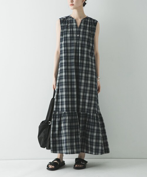 URBAN RESEARCH（アーバンリサーチ）の「サッカーチェックワンピース（ワンピース・レディース・BLACK/NAVY・Free）」の20枚目の写真