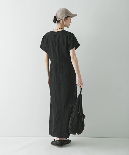 URBAN RESEARCH(アーバンリサーチ)の「フレンチスリーブリネンワンピース(ワンピース・レディース・BEIGE DOT/BEIGE/BLACK・36/38)」の10枚目の写真