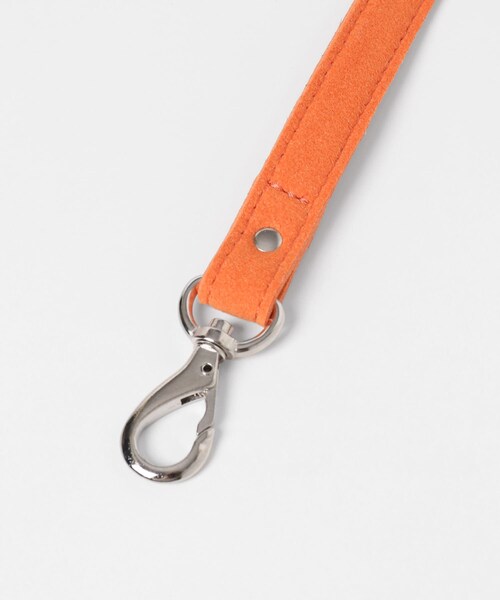URBAN RESEARCH（アーバンリサーチ）の「YOUNG&OLSEN　ULTRASUEDE SHOULDER STRAP（ショルダーバッグ・メンズ・DARKNAVY/PLATINUM/ORANGE・-）」の9枚目の写真