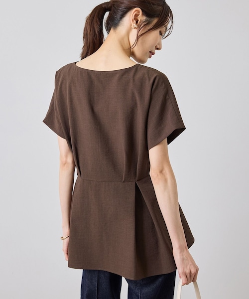 ROPE' PICNIC(ロペピクニック)の「【ベストヒット】ハートネックペプラムブラウス/接触冷感(シャツ/ブラウス・レディース・ベージュ/ネイビー/サックス/ラベンダー/ダークブラウン・F)」の12枚目の写真