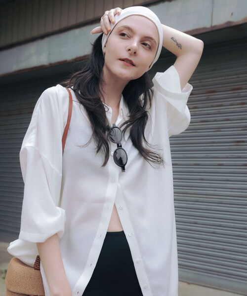 URBAN RESEARCH(アーバンリサーチ)の「ハーフスリーブシアーワイドシャツ(シャツ/ブラウス・レディース・OFF/BROWN/BLACK・FREE)」の7枚目の写真