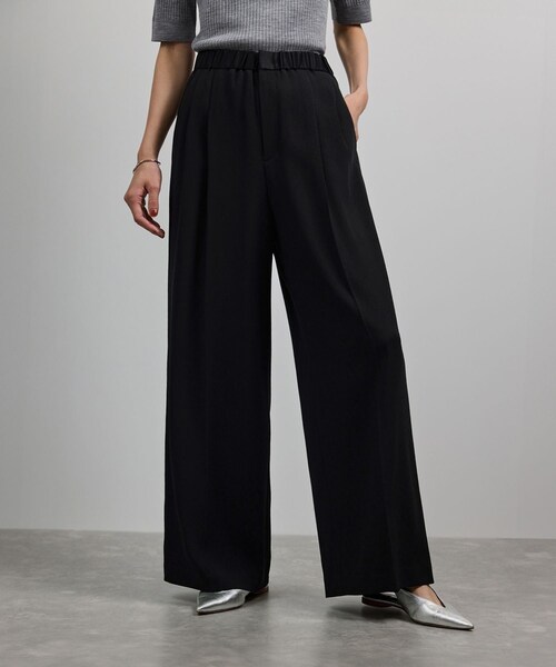 ROPE'（ロペ）の「【洗える・カセット服・新色追加】バックサテンイージーワイドパンツ/お仕事・通勤・セットアップ対応（その他パンツ・レディース・ベージュ/ネイビー/ネイビー系/ブラック・36/38）」の22枚目の写真