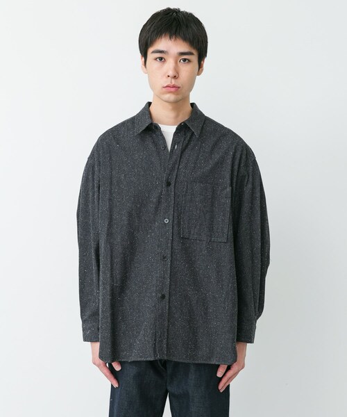 URBAN RESEARCH DOORS(アーバンリサーチドアーズ)の「STILL BY HAND SILK NEP OVER SHIRTS(シャツ/ブラウス・メンズ・ECRU/CHARCOAL・46/48)」の8枚目の写真