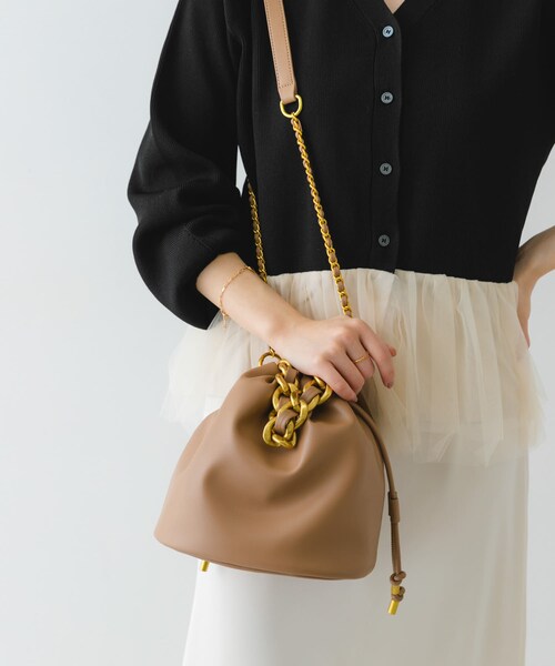 RODE SKO（ロデスコ）の「ビッグチェーンバッグ（ショルダーバッグ・レディース・MOCHA/BLACK/D.GREEN・one）」の21枚目の写真