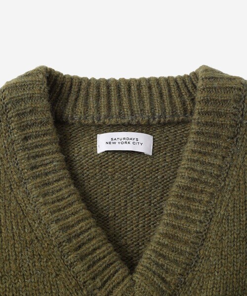 Saturdays NYC(サタデーズ ニューヨークシティ )の「Nicholas Low Gage V Neck Sweater(ニット/セーター・レディース・チャコール/オリーブ・L/M/S/XL)」の22枚目の写真