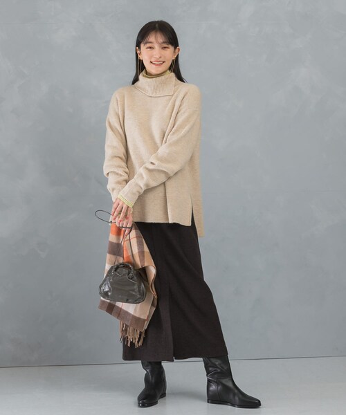 URBAN RESEARCH ROSSO（アーバンリサーチロッソ）の「スリットタートルネックニット（ニット/セーター・レディース・L.GRAY/L.BEIGE/MIX PINK・FREE）」の21枚目の写真