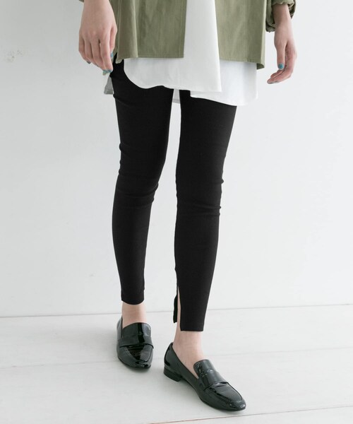 SMELLY（スメリー）の「スリットリブレギンス∴（レギンス/スパッツ・レディース・L.GRY/IVO/C.GRY/BLK・-）」の2枚目の写真