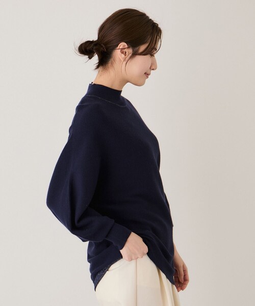 Jayro（ジャイロ）の「ボリュームスリーブチュニック（ニット/セーター・レディース・グレー/ホワイト系/ネイビー/ブルー系/ワイン・F）」の21枚目の写真