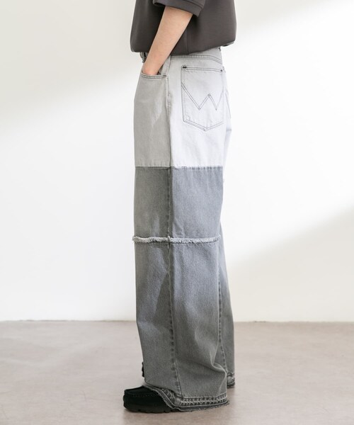 URBAN RESEARCH Sonny Label（アーバンリサーチサニーレーベル）の「Wrangler　WREMAKE WIDE（デニムパンツ・メンズ・BK USED/BL USED・M/L）」の5枚目の写真