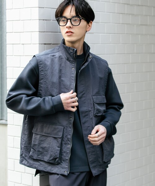 SENSE OF PLACE by URBAN RESEARCH(センスオブプレイスバイアーバンリサーチ)の「マルチポケットトラックベスト(テーラードジャケット・メンズ・BLACK/BLUE・M/L)」の20枚目の写真