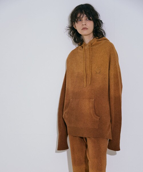 THE GOODLAND MARKET（ザグッドランドマーケット）の「Abode of Snow　Yeti Sweat Hoodie（ニット/セーター・レディース・Orange/Yello・2）」の21枚目の写真