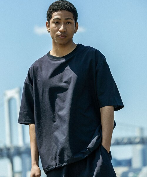 URBAN RESEARCH（アーバンリサーチ）の「『洗濯可/防シワ/撥水』COOL DOTS SHORT-SLEEVE T-SHIRTS（Tシャツ/カットソー・メンズ・BLACK/CHARCOAL/NAVY・M/L）」の4枚目の写真