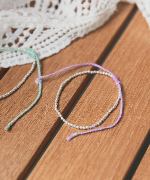 URBAN RESEARCH DOORS（アーバンリサーチドアーズ）の「ビーズブレスレット（ブレスレット・レディース・RED/BLUE/MINT/PURPLE・One）」の4枚目の写真