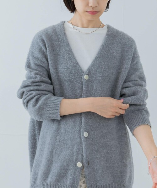URBAN RESEARCH(アーバンリサーチ)の「『別注』ROUTINE×URBAN RESEARCH 起毛カーディガン(カーディガン/ボレロ・レディース・RED/D NAVY/L GRAY/L BLUE/BEIGE・FREE)」の7枚目の写真