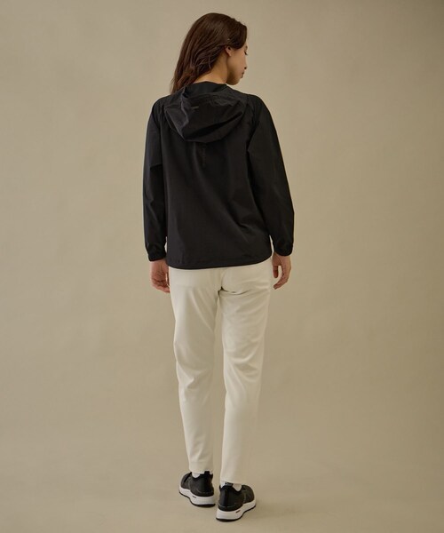 ROPE'（ロペ）の「【NOIR】【撥水】ナイロン2WAY ウィンドジャケット（パーカー・レディース・ブラック/ベージュ系・L/M/S）」の10枚目の写真