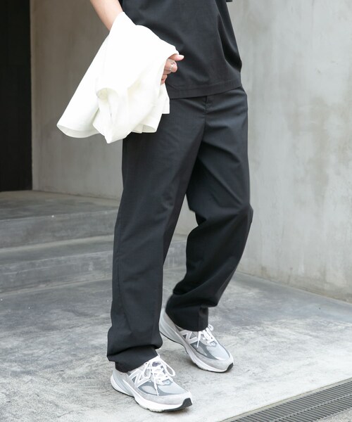 URBAN RESEARCH DOORS（アーバンリサーチドアーズ）の「FORK&SPOON　TEC LINENパンツ（その他パンツ・メンズ・LIGHT GRAY/BLACK/DARK BLUE・4/5）」の7枚目の写真