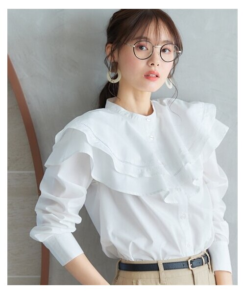 nissen（ニッセン）の「大きいサイズ　ビッグフリルカラーブラウス　miclat（シャツ/ブラウス・レディース・ホワイト・L/LL/3L/4L/5L/6L/8L/10L）」の2枚目の写真