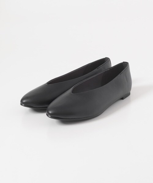 URBAN RESEARCH DOORS(アーバンリサーチドアーズ)の「晴雨兼用Vカットパンプス(パンプス・レディース・BLACK/BROWN・36/37/38)」の8枚目の写真