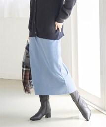 nissen | 大きいサイズなめらか桃起毛フェイクスエードポンチタイトスカート（ゆったりヒップ）(スカート)