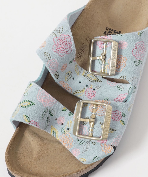 URBAN RESEARCH DOORS(アーバンリサーチドアーズ)の「『別注』BIRKENSTOCK×DOORS ARIZONAFLOWER(サンダル・レディース・SANDCASTLE/BLUE・35/36/37/38)」の13枚目の写真