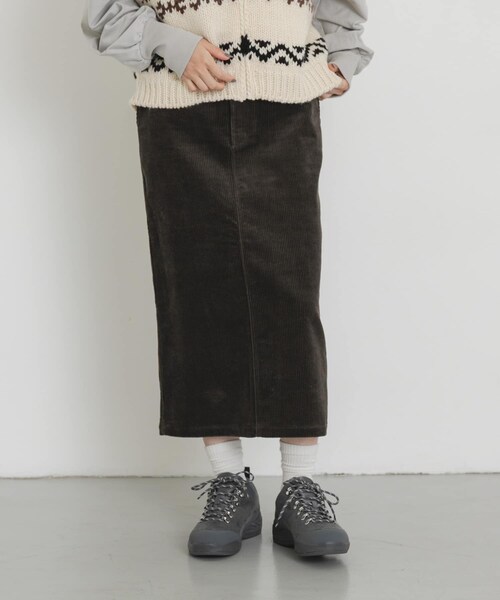 EKAL（エカル）の「『UR TECH』コーデュロイストレートスカート（スカート・レディース・モカ/チャコール/ブラウンカーキ・one）」の3枚目の写真