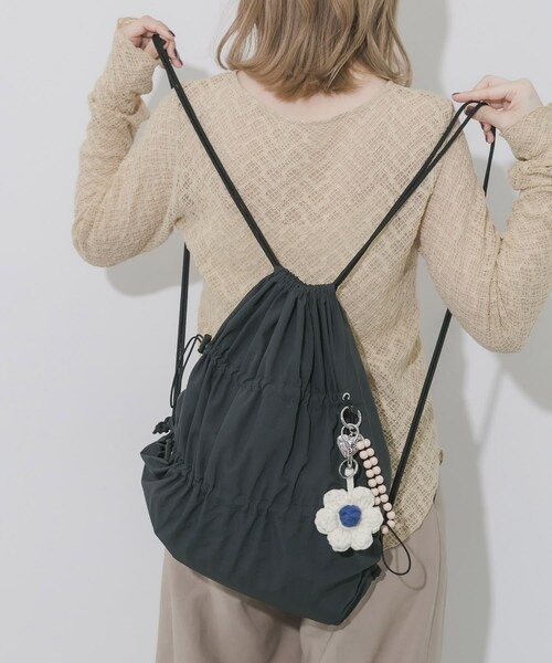 SMELLY（スメリー）の「ドロストギャザーナップサック（バックパック/リュック・レディース・L.BLU/BLK・-）」の8枚目の写真