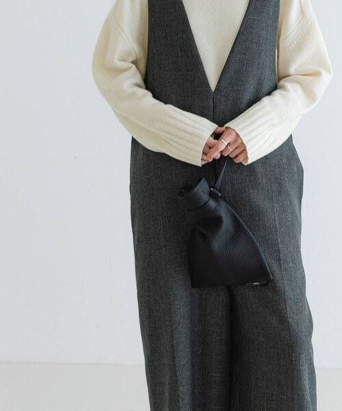URBAN RESEARCH（アーバンリサーチ）の「ITTI　ANNIE SMALL RICE BAG（ハンドバッグ・レディース・black/ivory・FREE）」の16枚目の写真