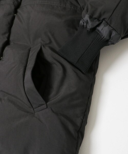 URBAN RESEARCH Sonny Label（アーバンリサーチサニーレーベル）の「撥水ビッグカラーダウンコート（その他アウター・レディース・ブラック/チャコール/ブラウン・Free）」の13枚目の写真