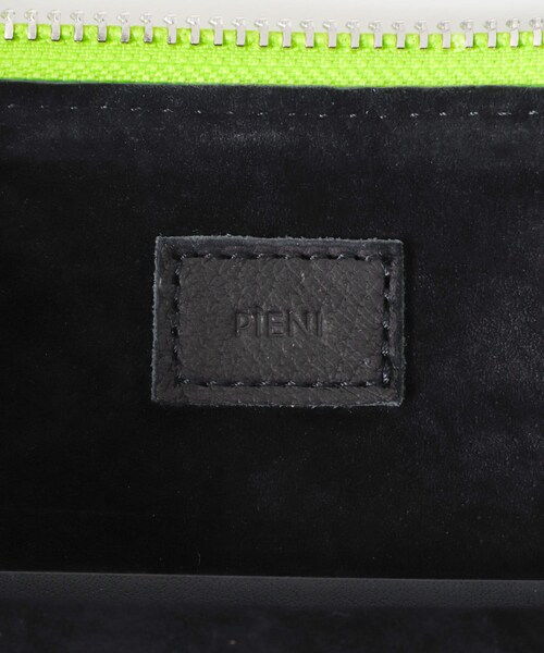 URBAN RESEARCH(アーバンリサーチ)の「PIENI MINI BRIEF(ショルダーバッグ・メンズ・BK×BLACK/BK×PINK/BK×GREEN・One)」の12枚目の写真