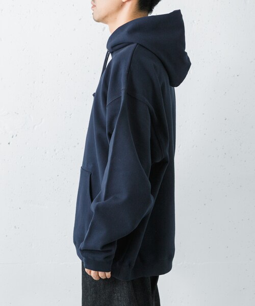 URBAN RESEARCH（アーバンリサーチ）の「Wide Dad　Dad SWEAT PARKA（パーカー・メンズ・D NAVY/RED・1/2）」の12枚目の写真