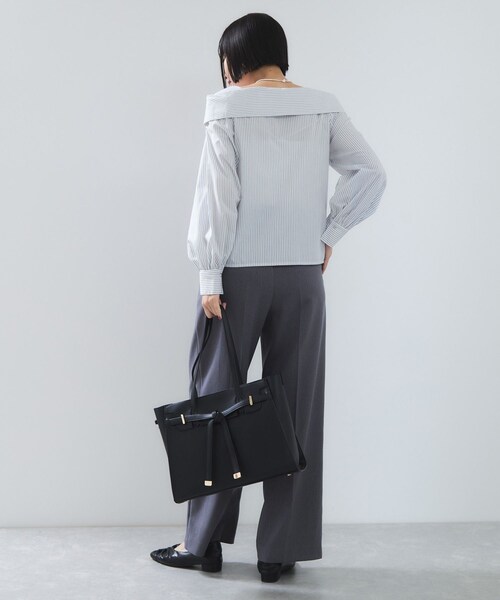 VIS（ビス）の「オフショルライクロングスリーブブラウス/イージーケア（シャツ/ブラウス・レディース・ホワイト系/ネイビー/ブルー系・F）」の14枚目の写真