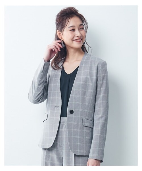 nissen（ニッセン）の「【レディーススーツ】セットアップ対応ノーカラージャケット（上下別売・多機能360°ストレッチ素材シリーズ）（スーツパンツ・レディース・ブラウン系グレンチェック/ミニヘリンボン織柄黒/ライトグレー系チェック・S/M/L/LL/3L/4L/5L/6L/8L）」の12枚目の写真