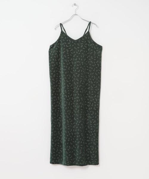 URBAN RESEARCH DOORS（アーバンリサーチドアーズ）の「FORK&SPOON　ベロアプリントエプロンワンピース（ワンピース・レディース・BLACK/DARKGREEN・1）」の2枚目の写真