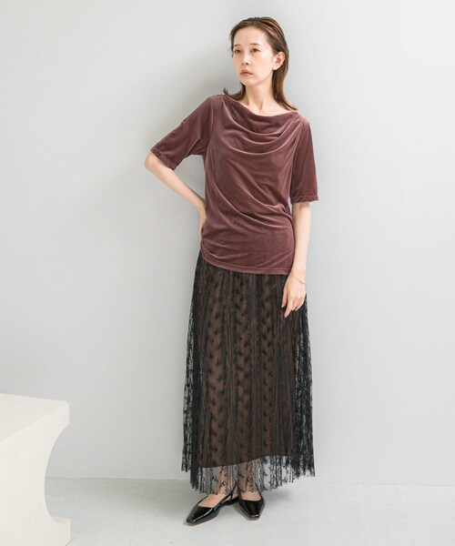 URBAN RESEARCH ROSSO（アーバンリサーチロッソ）の「シアーストレッチベロアカットソー（Tシャツ/カットソー・レディース・OFF/CH/LACQUER・FREE）」の22枚目の写真