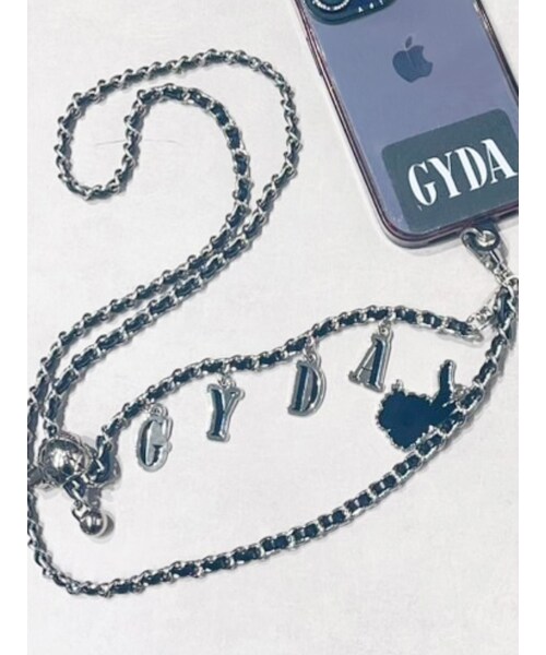 GYDA（ジェイダ）の「GYDA original charmスマホショルダ―（その他雑貨・レディース・オフホワイト/ブラック/ピンク/パープル・F）」の4枚目の写真