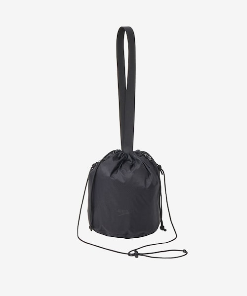 ADAM ET ROPE'(アダムエロペ)の「【J'aDoRe・店舗限定】【Speedo(スピード)】ボヤージュウォータープルーフパースバッグ / 撥水(ショルダーバッグ・レディース・ブラック・F)」の1枚目の写真