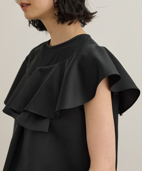 ROPE'(ロペ)の「サテンラッフルブラウス/洗える(シャツ/ブラウス・レディース・ブラック/オフホワイト・F)」の21枚目の写真