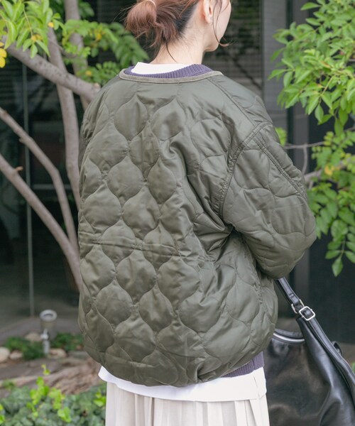 ITEMS URBANRESEARCH（アイテムズ アーバンリサーチ）の「瓢箪キルト中綿ブルゾン（その他アウター・レディース・ECRU/KHK/BLK・FREE）」の21枚目の写真