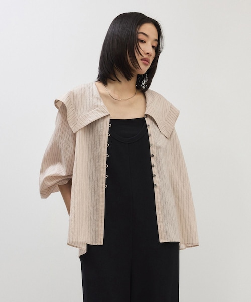 ADAM ET ROPE'(アダムエロペ)の「ワイドカラーブラウス(シャツ/ブラウス・レディース・ホワイト系/ベージュ系・F)」の2枚目の写真