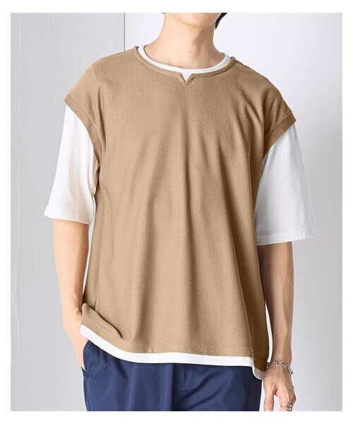 nissen（ニッセン）の「オーバーサイズ重ね着風デザインTシャツ【大きいサイズ有】（Tシャツ/カットソー・メンズ・チャコール系/モカベージュ系・M/L/LL/3L/4L/5L/6L/8L/10L）」の2枚目の写真