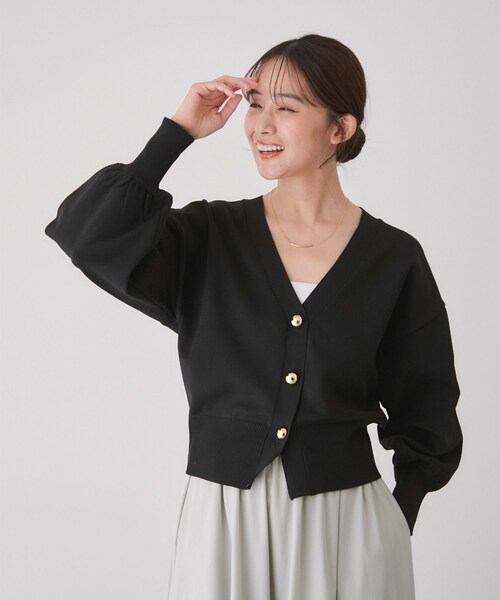 Jayro（ジャイロ）の「Vネックカーディガン（カーディガン/ボレロ・レディース・ブラック/チャコール/グレー/オフホワイト/ダークブラウン・M）」の7枚目の写真