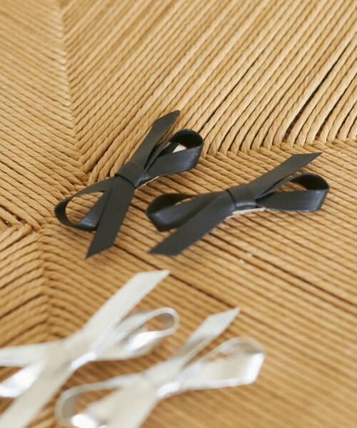 VIS（ビス）の「【2個SET】メタリックリボンへアピン（ヘアピン・レディース・ブラック/シルバー・F）」の10枚目の写真