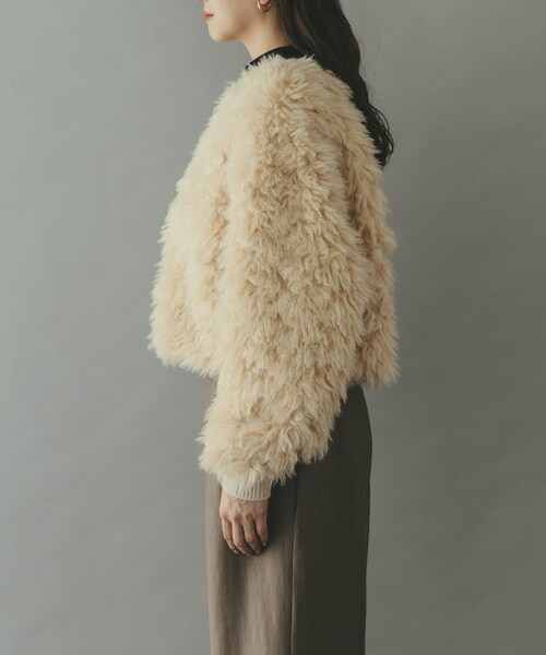 URBAN RESEARCH ROSSO（アーバンリサーチロッソ）の「THINK FUR　2Way Fur Knit Tops（ニット/セーター・レディース・Cream/Pink/Brown/Black・Free）」の10枚目の写真