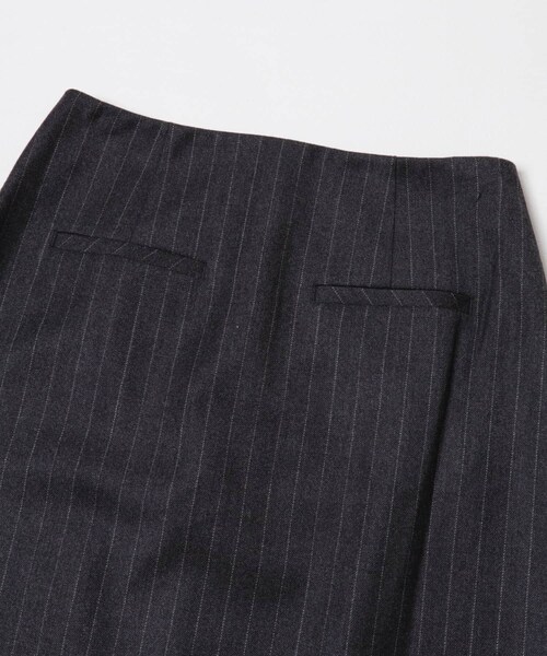 URBAN RESEARCH（アーバンリサーチ）の「AMOMENTO　WOOL MAXI LONG SKIRT（スカート・レディース・STRIPE・0）」の13枚目の写真