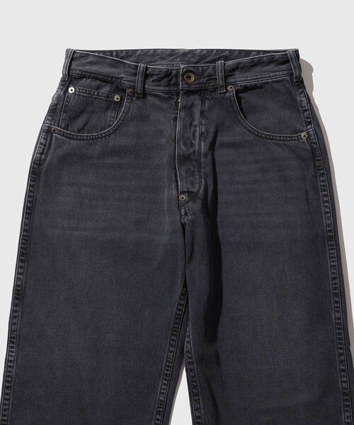 ADAM ET ROPE'(アダムエロペ)の「【Maison Margiela/メゾン マルジェラ】PANTS 5 POCKETS BLACK(デニムパンツ・メンズ・ブラック・29/30/31)」の8枚目の写真