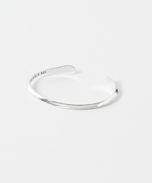URBAN RESEARCH（アーバンリサーチ）の「XOLO　TRIANGLE BANGLE THIN（ブレスレット・メンズ・SILVER・19）」の3枚目の写真