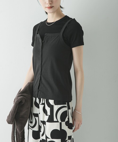 URBAN RESEARCH(アーバンリサーチ)の「FLORE FLORE CAR T-SHIRTS(Tシャツ/カットソー・レディース・WHITE/BLACK/OFF WHITE/EVERGREEN/STRAW/MULBERRY・S)」の11枚目の写真