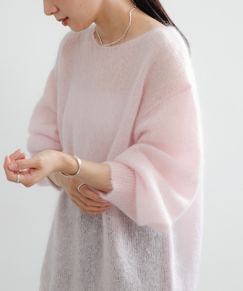 URBAN RESEARCH(アーバンリサーチ)の「ヘアリールーズニット(ニット/セーター・レディース・L.PINK/RED/L.BLUE/TOP GRAY/OFF WHITE・Free)」の5枚目の写真