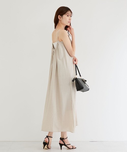 Jayro（ジャイロ）の「リネン混キャミワンピース（ワンピース・レディース・ブラック/キナリ系/ダークブラウン系・M）」の18枚目の写真