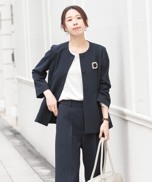 URBAN RESEARCH（アーバンリサーチ）の「ノーカラーペプラムジャケット（ノーカラージャケット・レディース・NAVY/BLACK・Free）」の21枚目の写真
